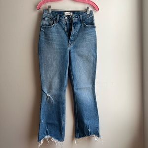 Abercrombie cropped cut off jeans. Summery cute. 25 waist.